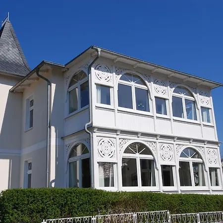 Sanssouci - Apt. 01 * Sellin (Rugen)